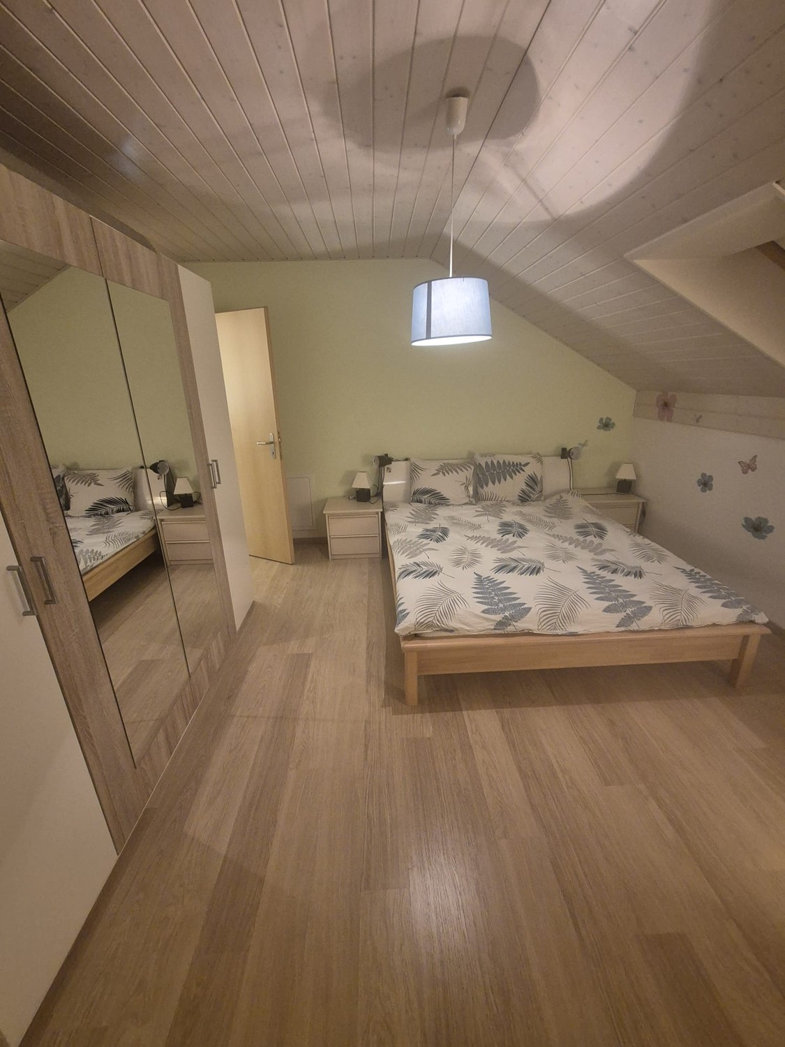 Zimmer in einer Wohngemeinschaft, Foto 1 von 7
