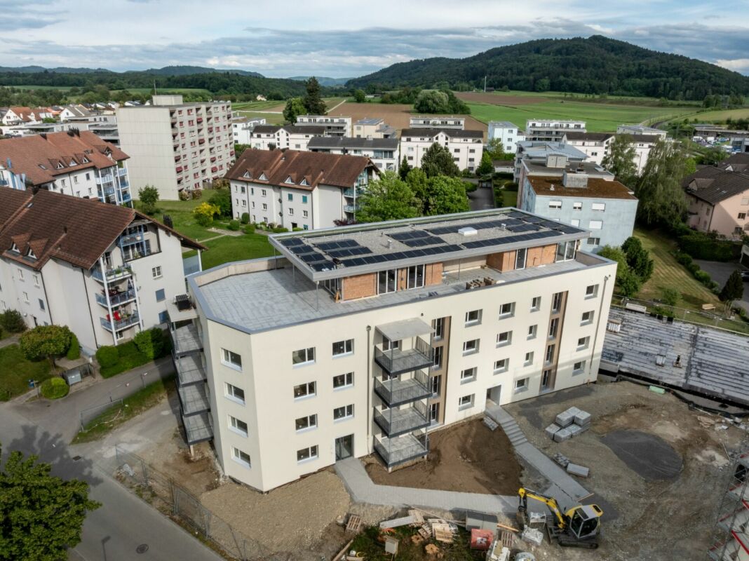Apartment, Foto 1 von 10