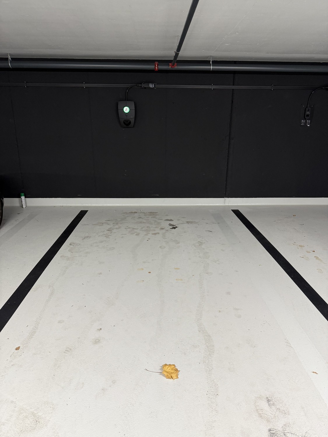 Underground slot, Foto 1 von 2