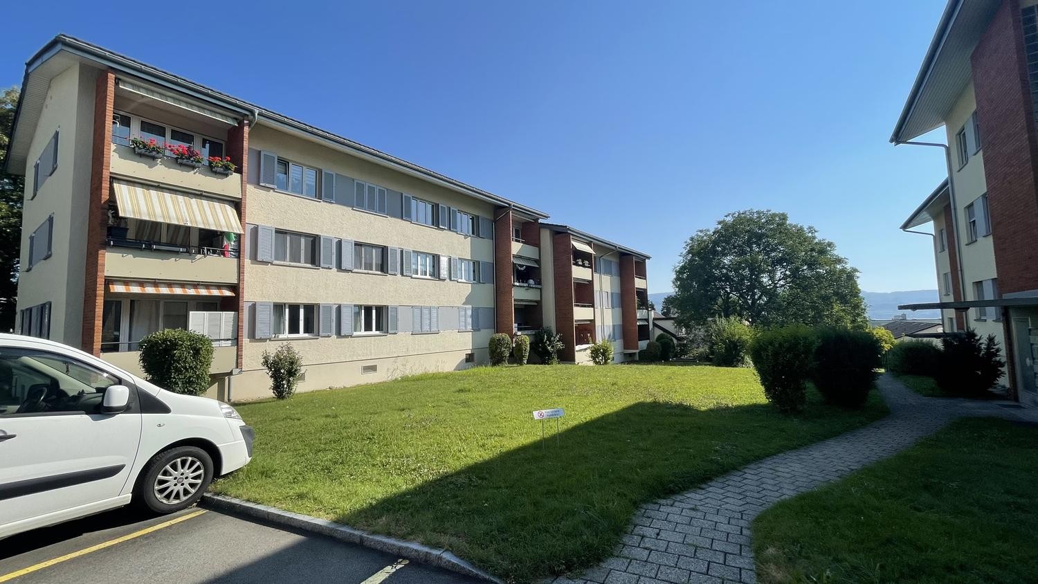 3 rooms apartment, Foto 1 von 6