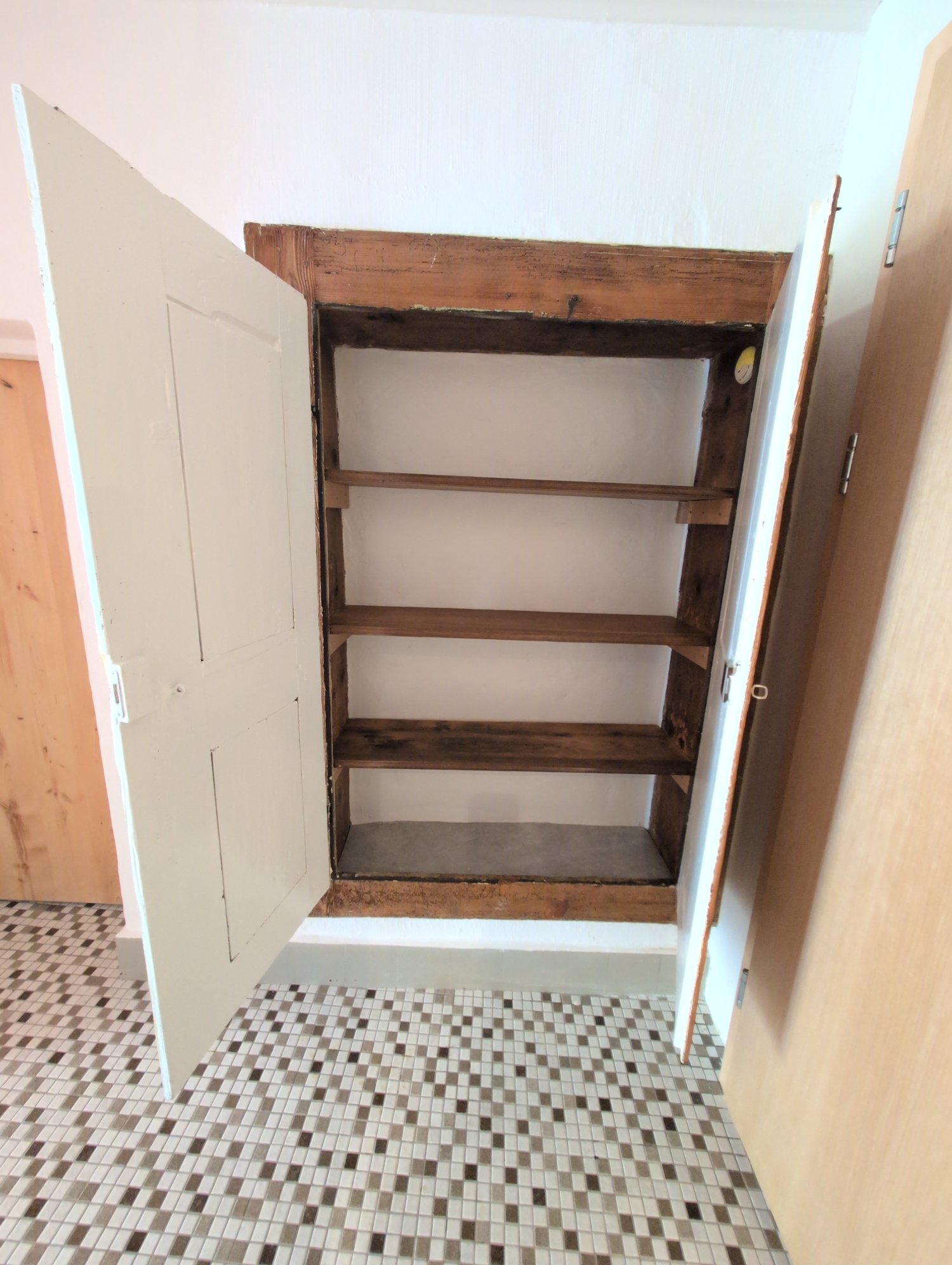 2 ½ Zimmer-Wohnung, Foto 3 von 10