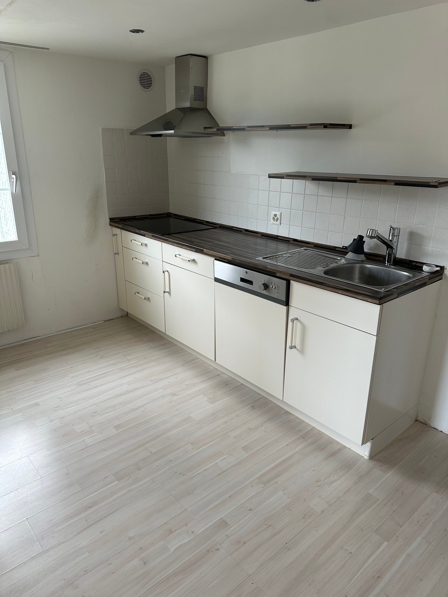 5 rooms apartment, Foto 1 von 10