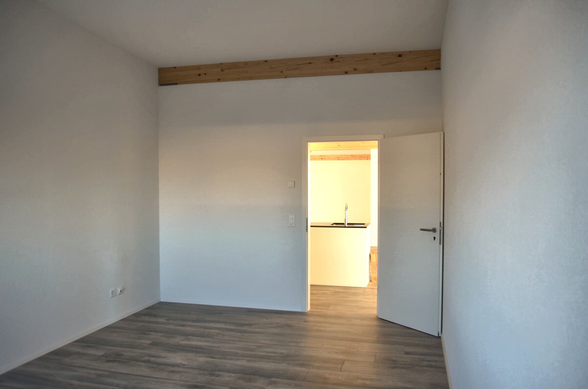 22m² office