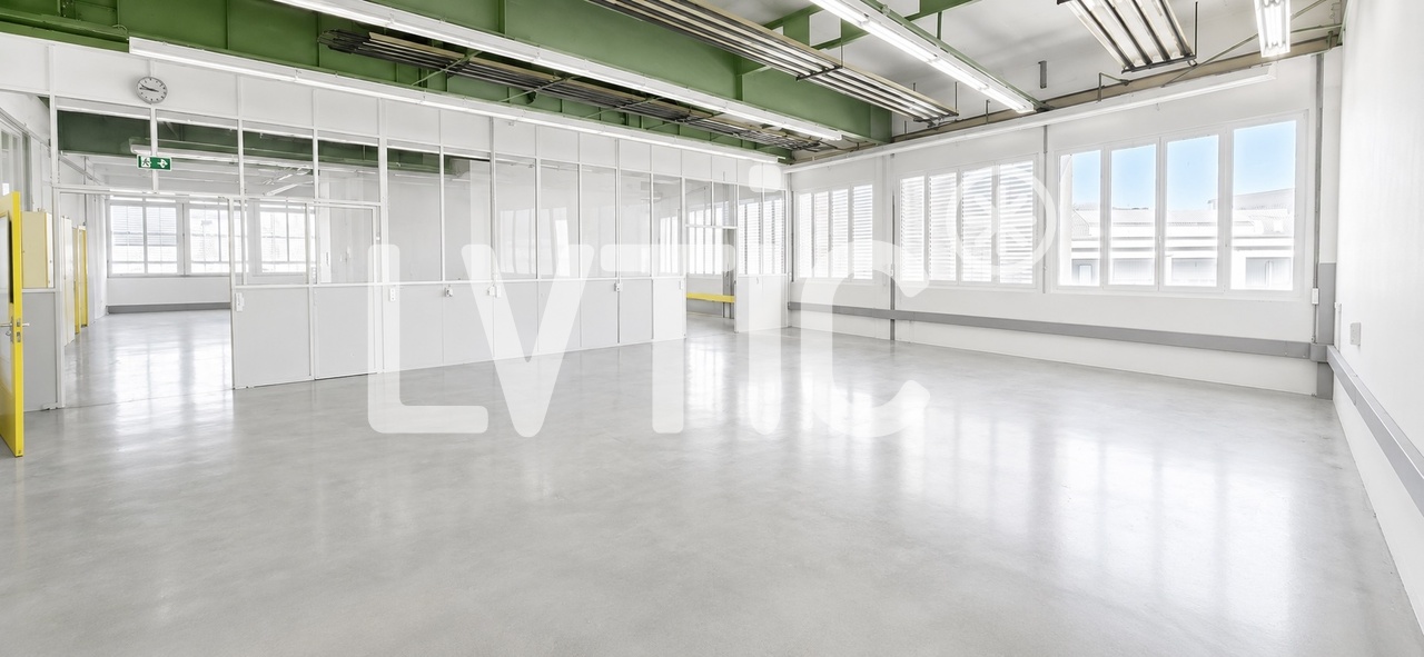 464m² atelier, foto 2 di 6