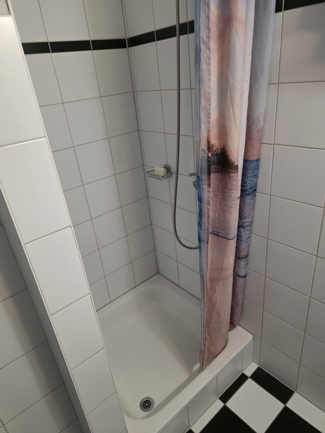 Zimmer in einer Wohngemeinschaft, Foto 5 von 7