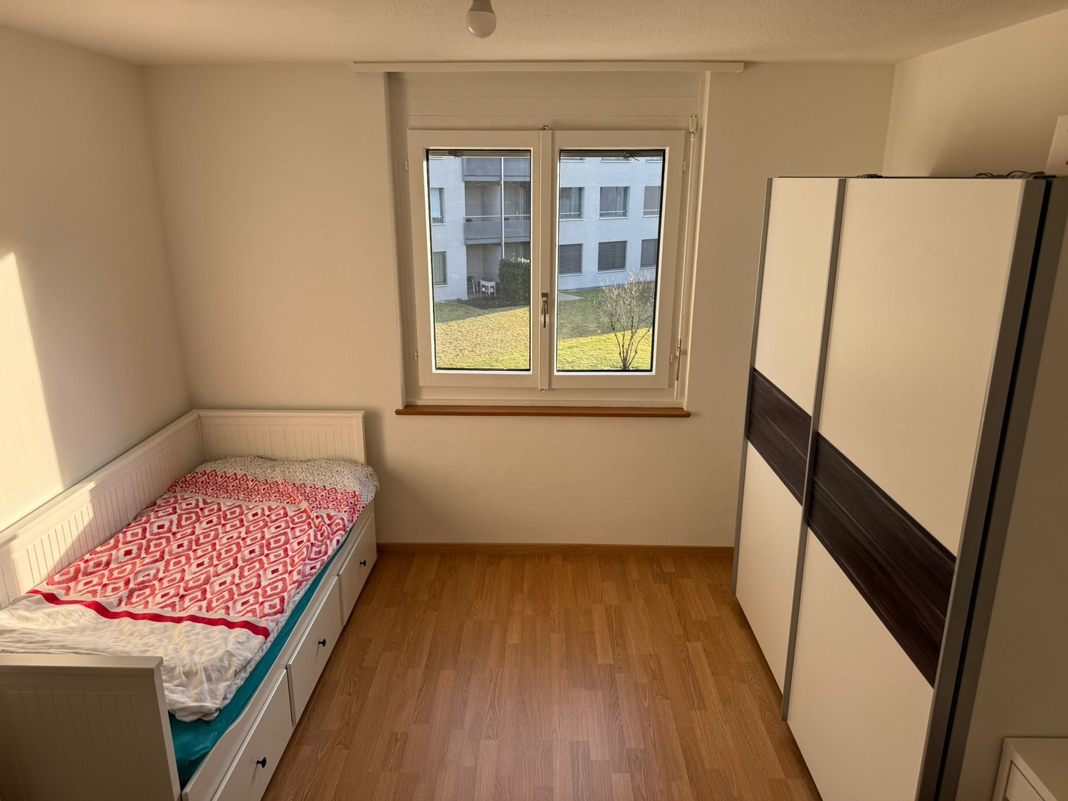 Room in a shared flat, Foto 1 von 10