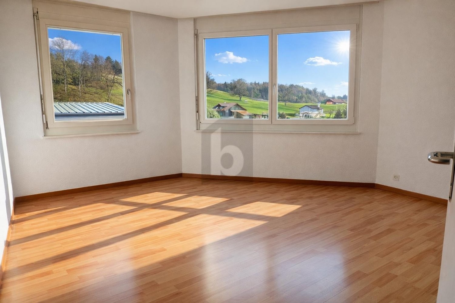 4 ½ Zimmer Wohnung, Foto 3 von 4