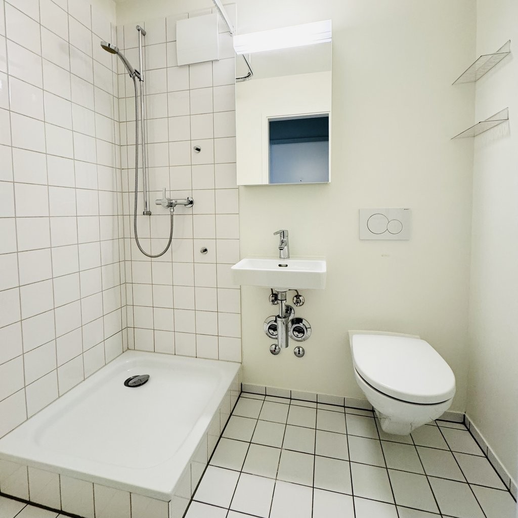 1 room apartment, Foto 6 von 6