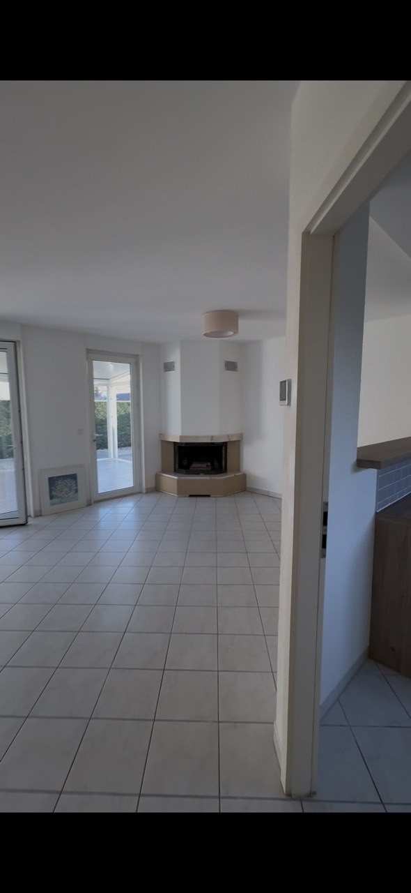 6 Zimmer Einfamilienhaus, Foto 6 von 10