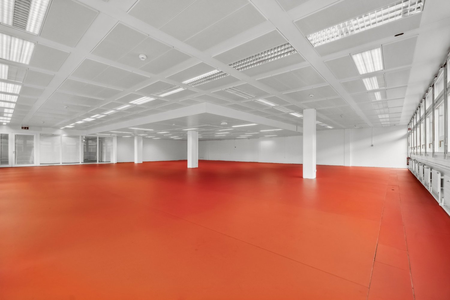 364m² commerciale