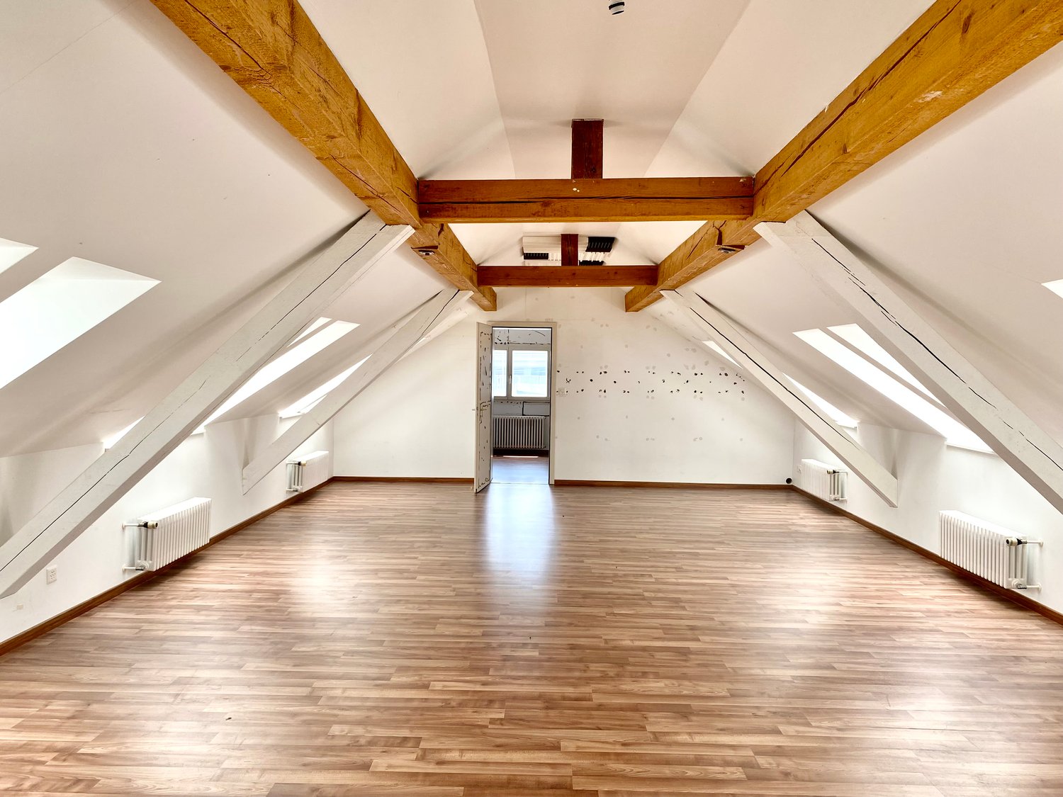 128m² office, Foto 2 von 3