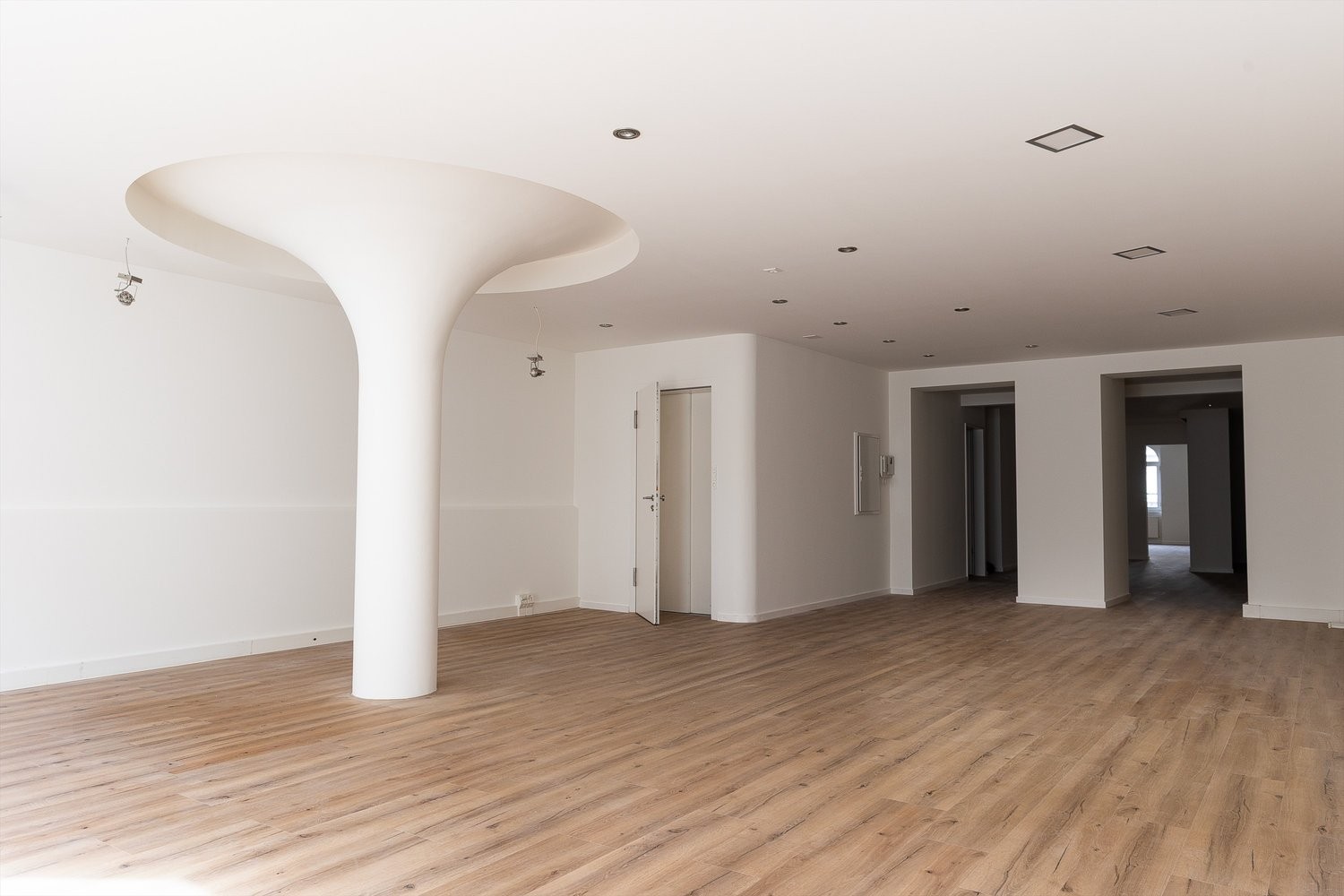 140m² hairdresser, Foto 4 von 8