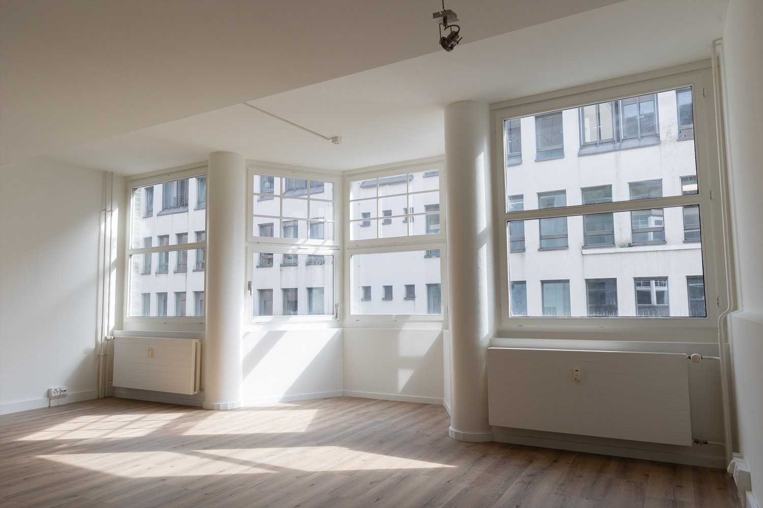 140m² hairdresser, Foto 3 von 8