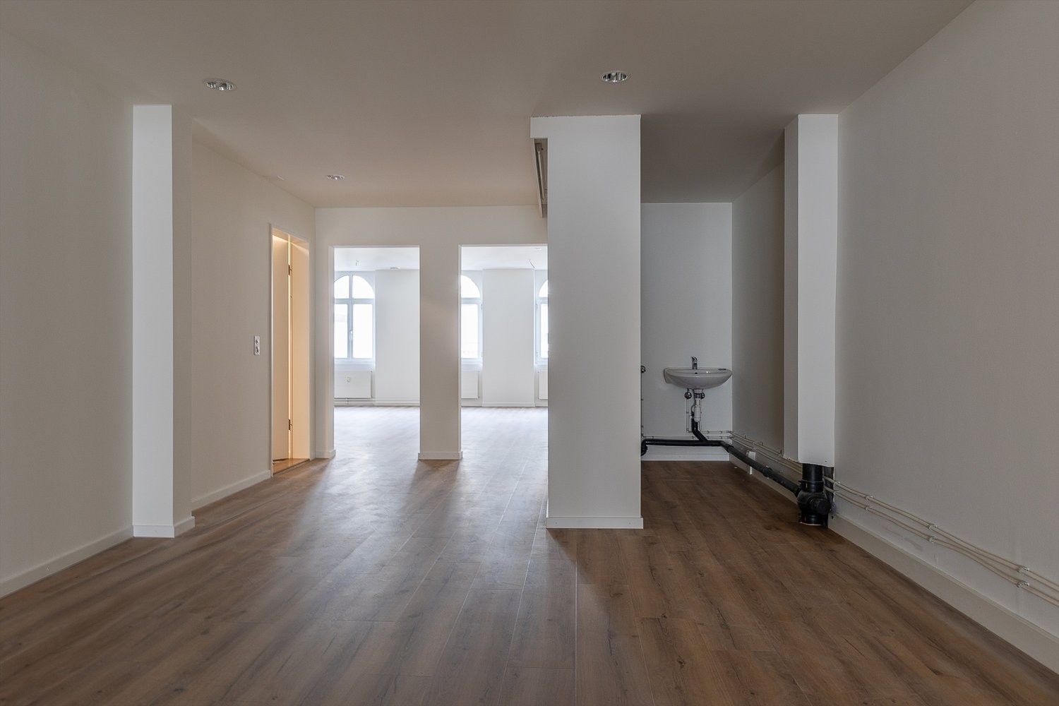140m² hairdresser, Foto 5 von 8