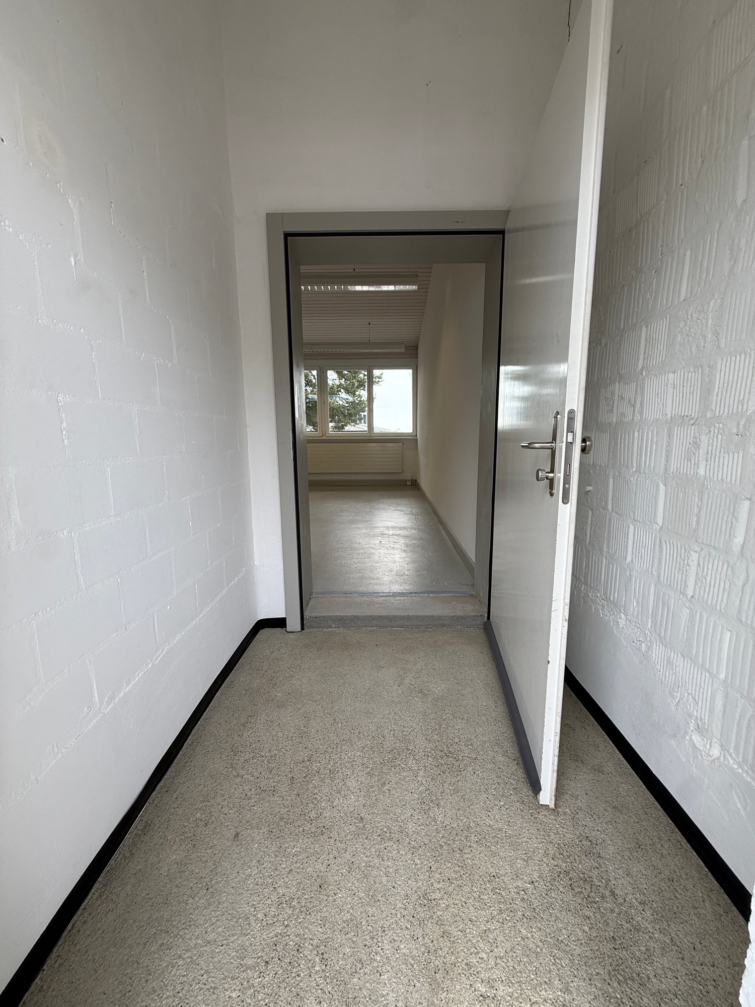 26m² commercial