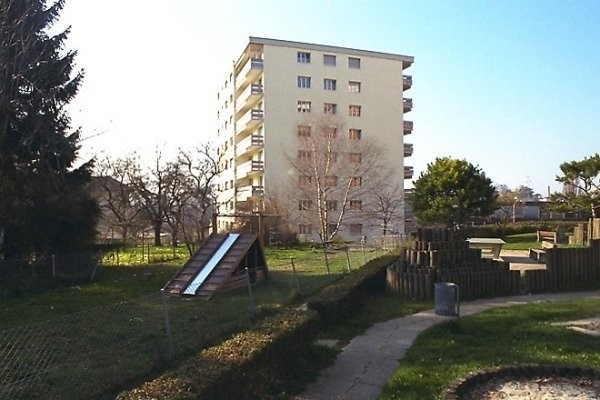 Open slot, photo 1 of 2