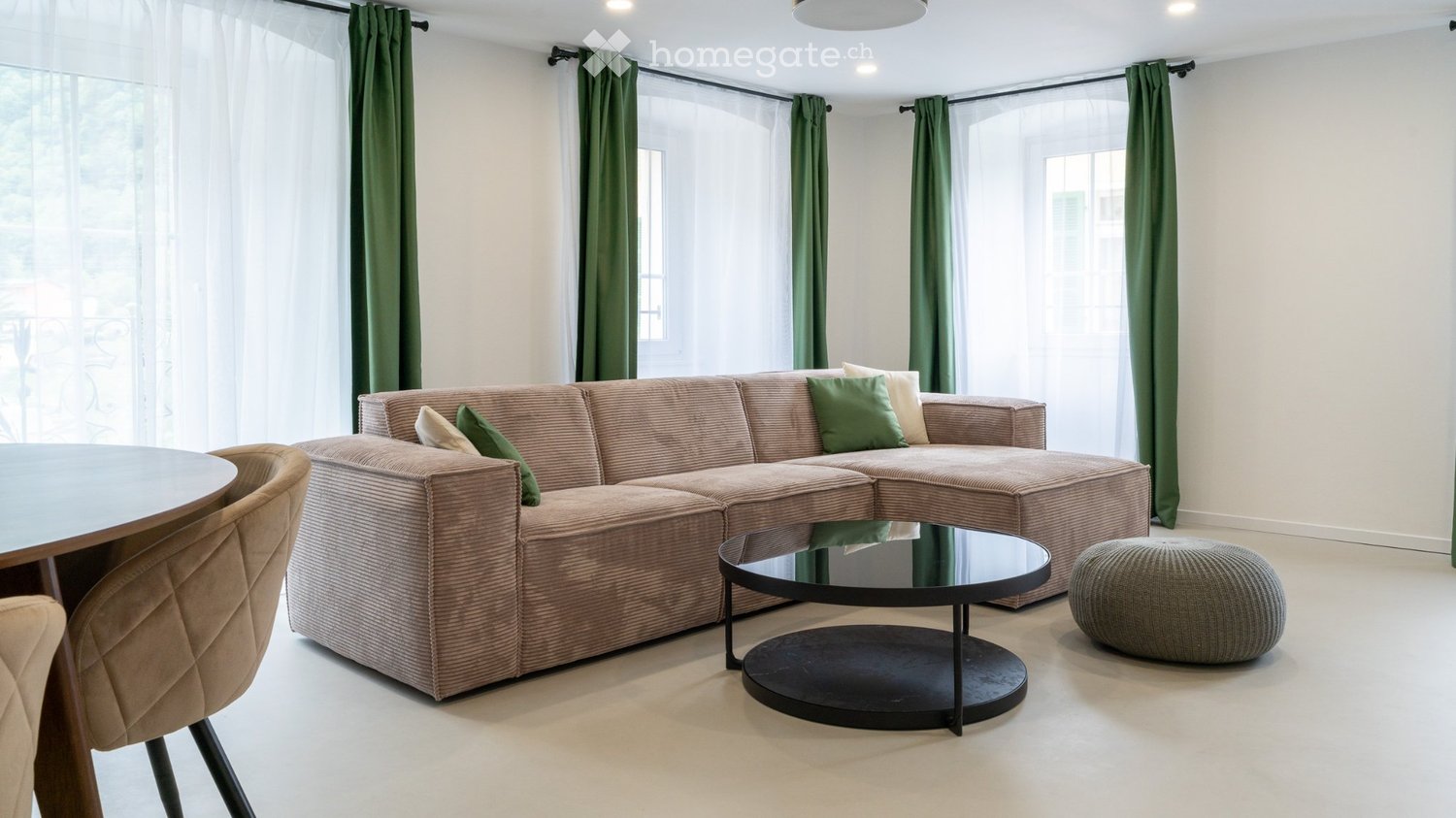 Nous proposons à la location dès maintenant un appartement meublé de 2,5 pièces à Acquarossa. L'appartement est réservé aux non-fumeurs et les animaux domestiques ne sont pas admis.