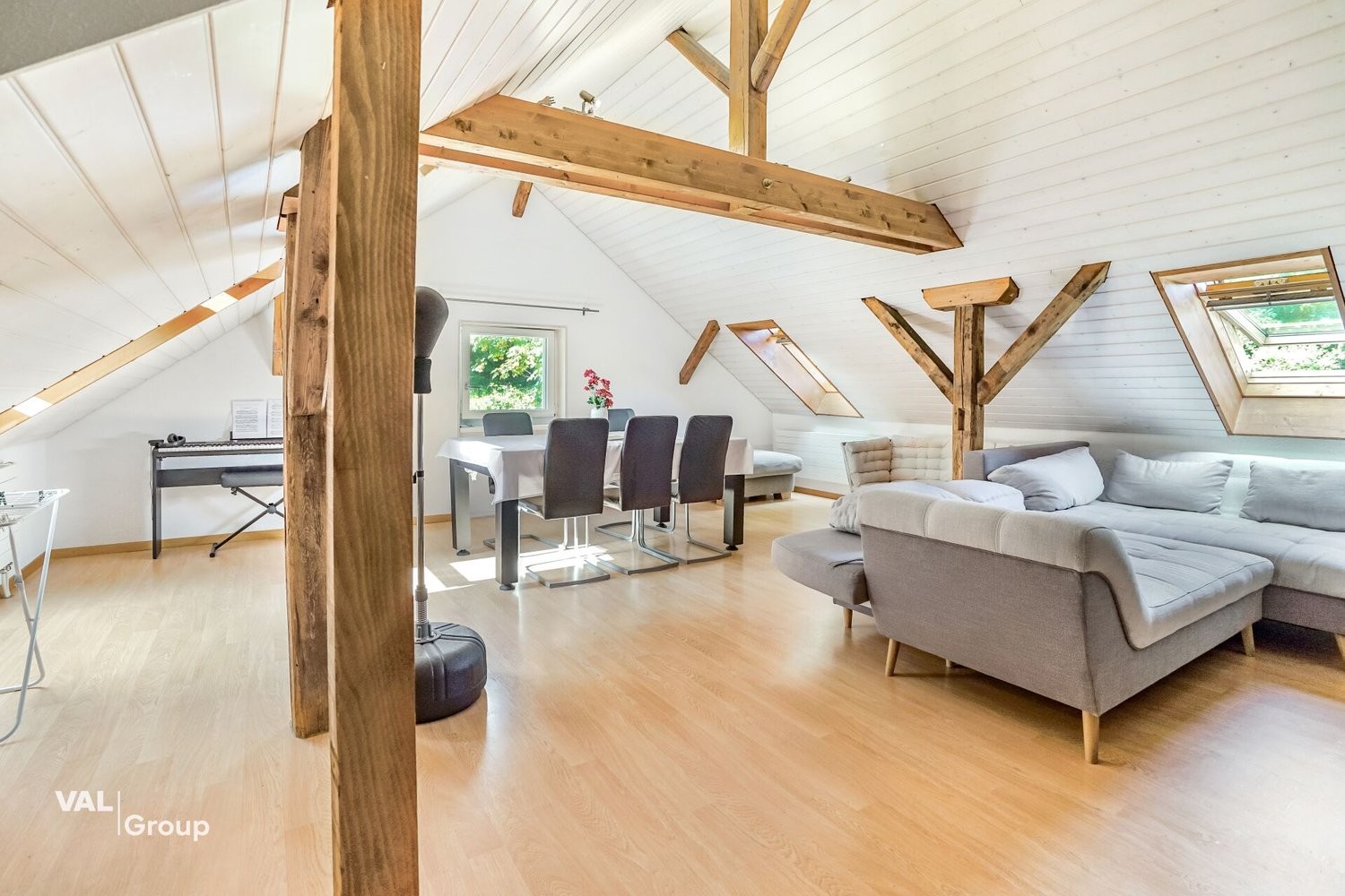 2 ½ rooms roof flat