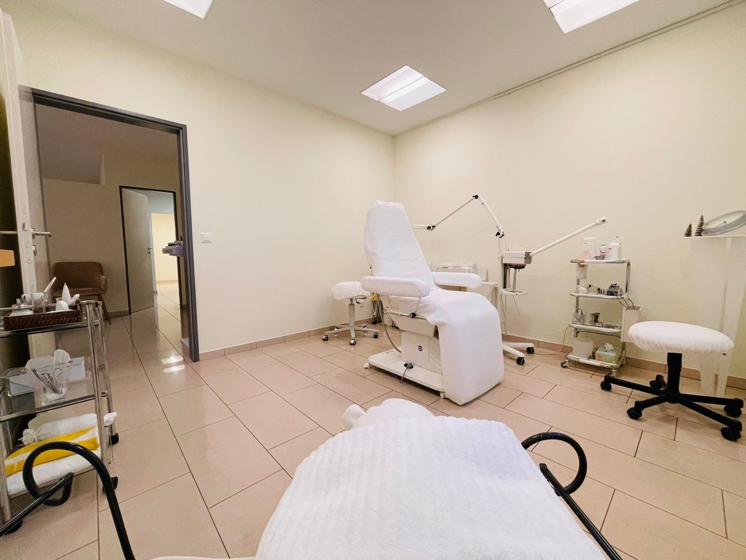 23m² commercial