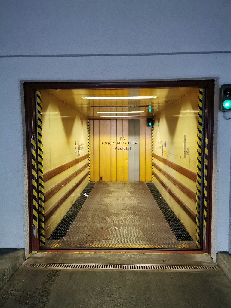 Underground slot, Foto 3 von 3