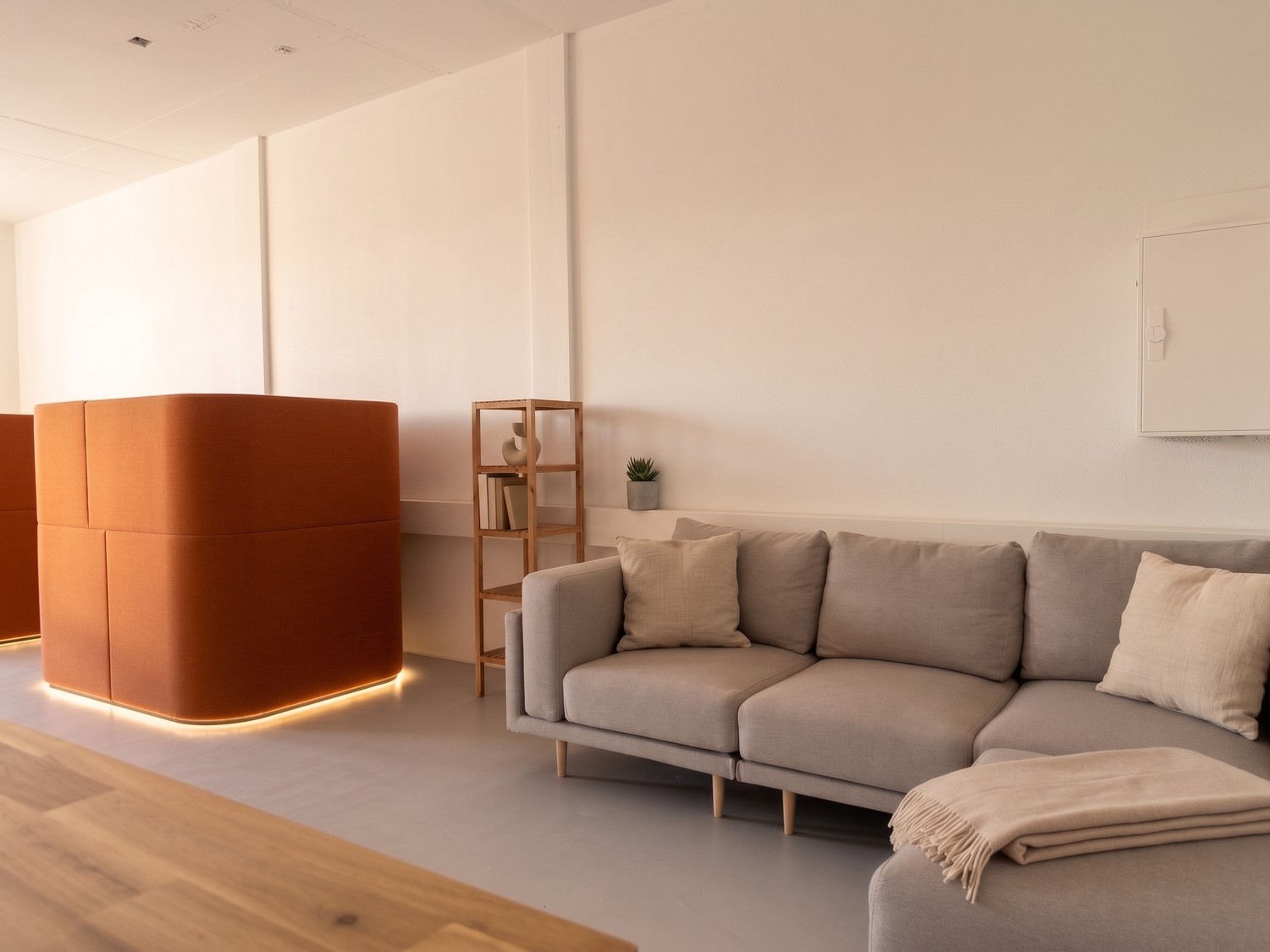 95m² office, Foto 1 von 9