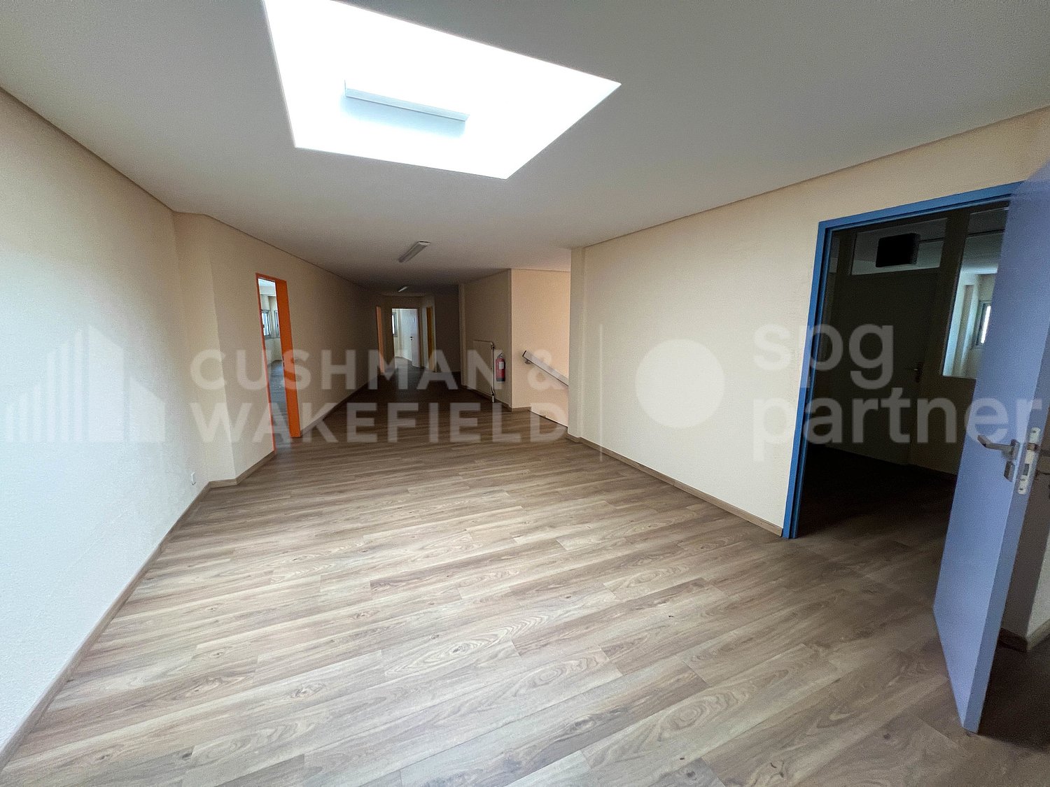 940m² Gewerbe, Foto 10 von 10