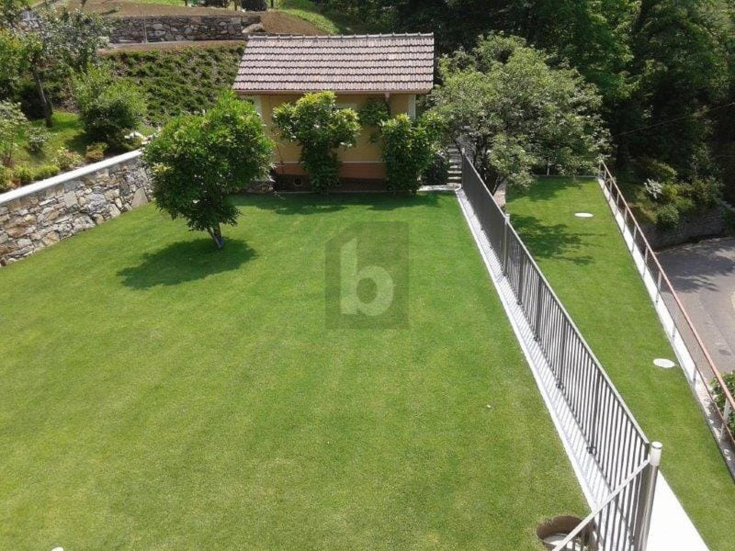 5 ½ Zimmer Einfamilienhaus, Foto 2 von 4