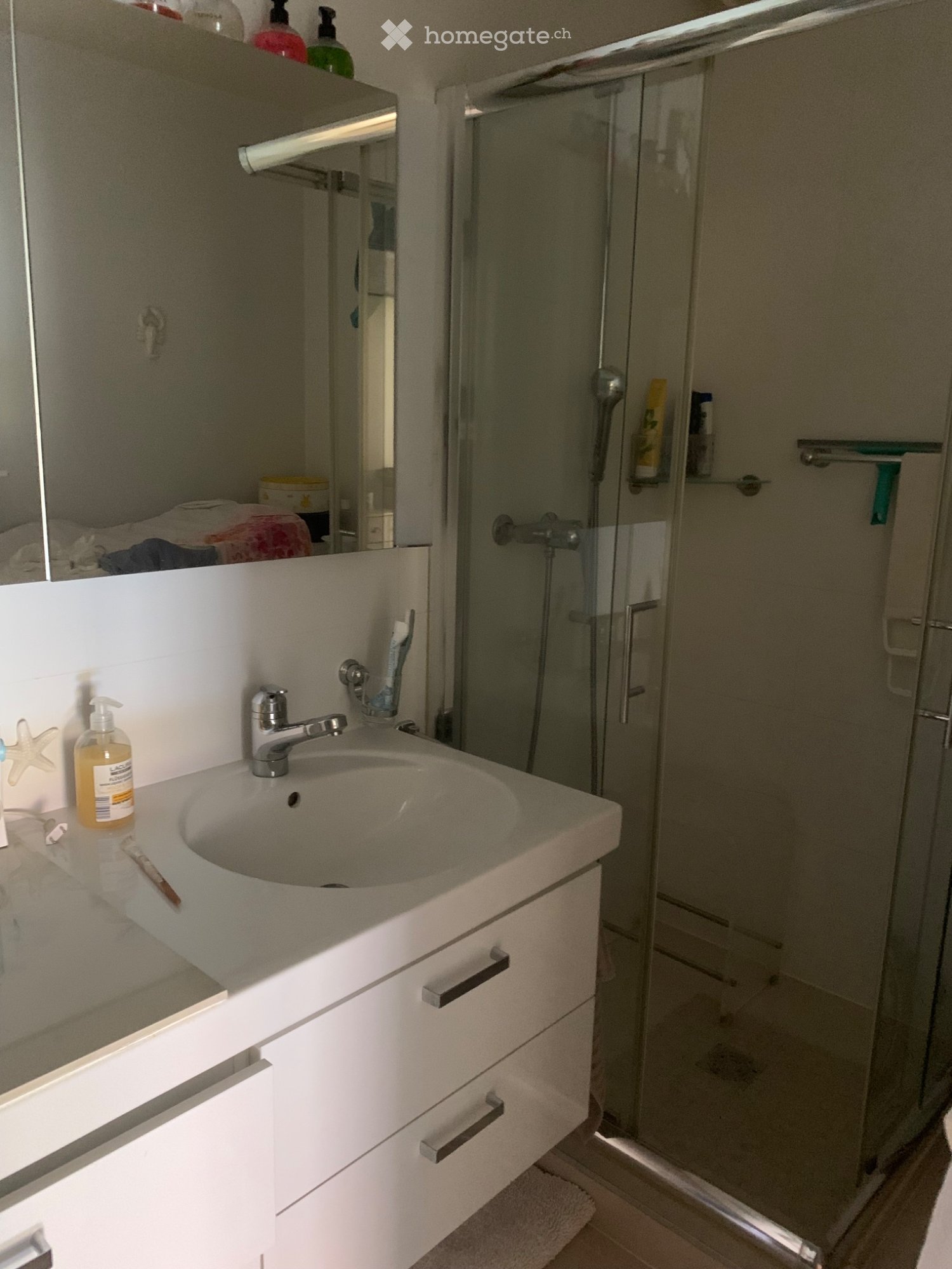 1 room single room