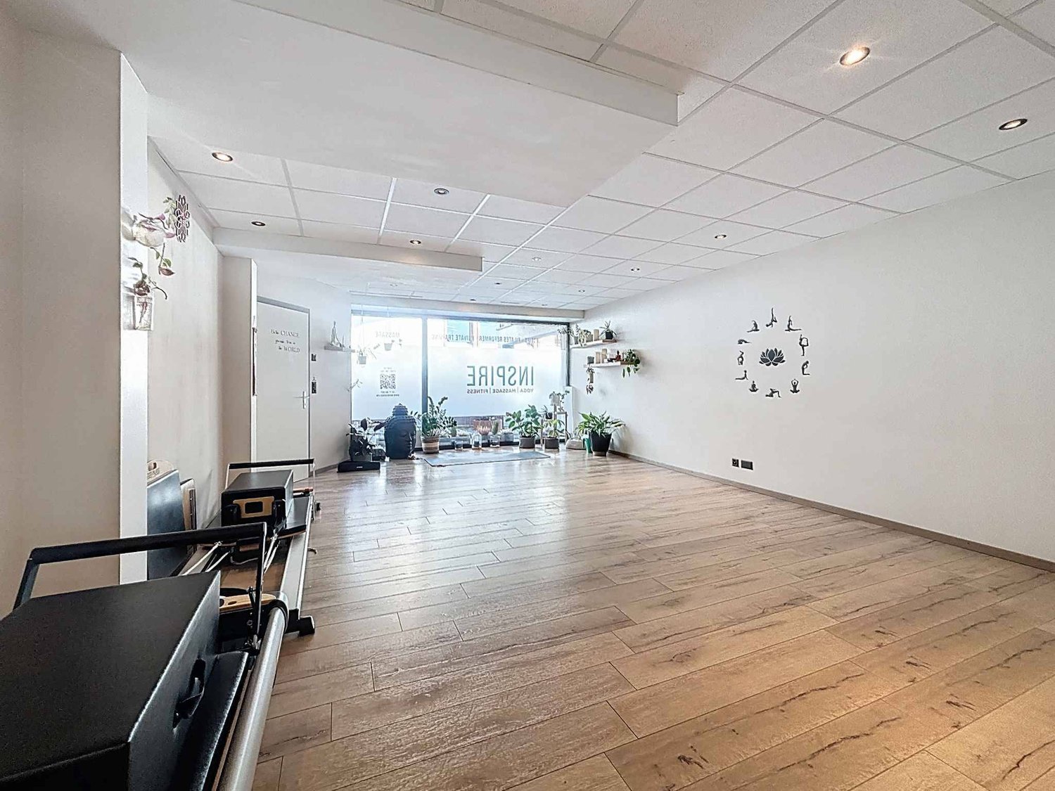 57m² office