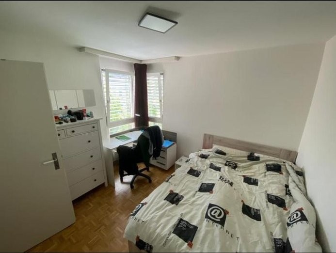 4-Zimmer-Wohnung