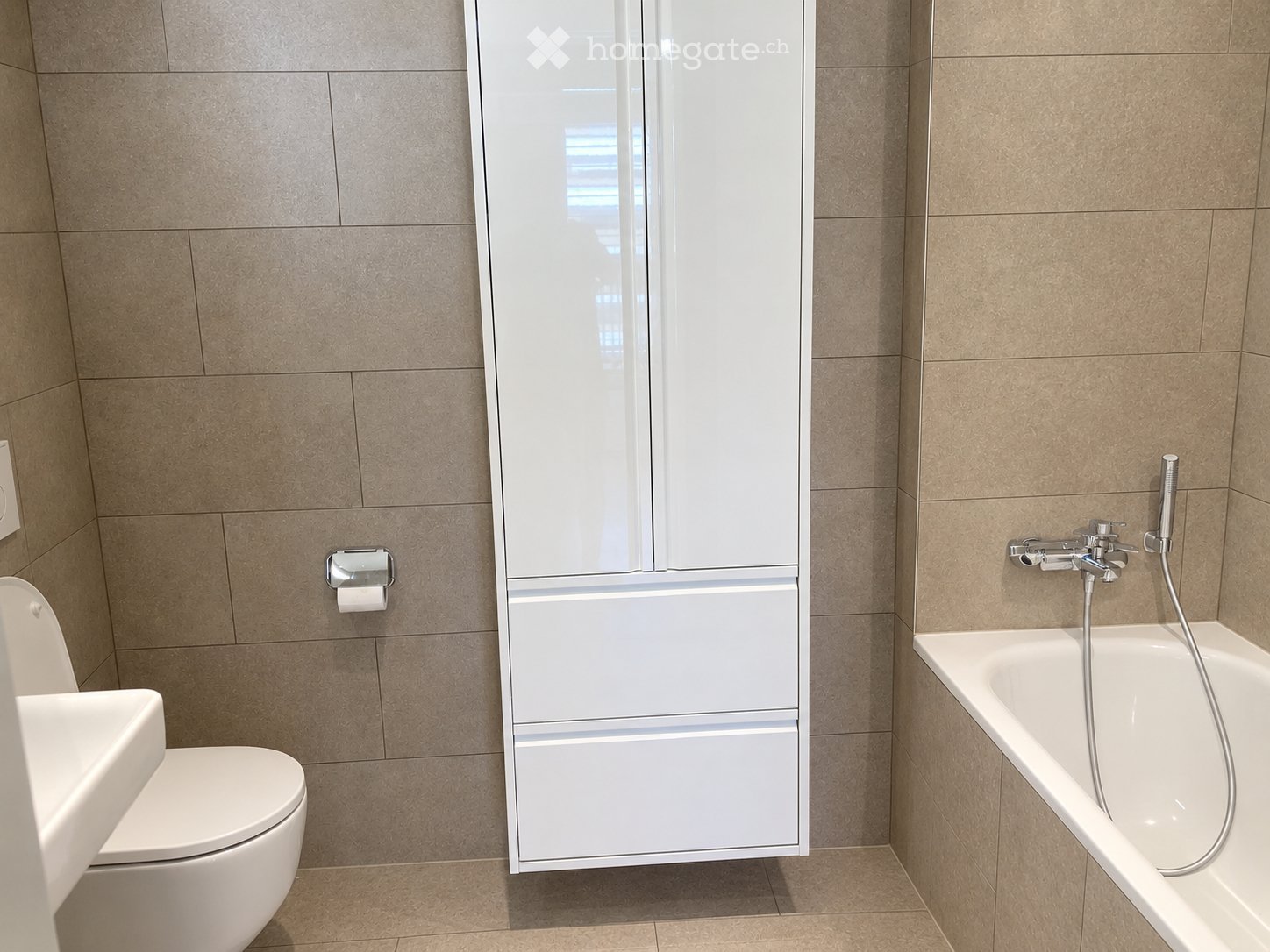 6-Zimmer-Wohnung