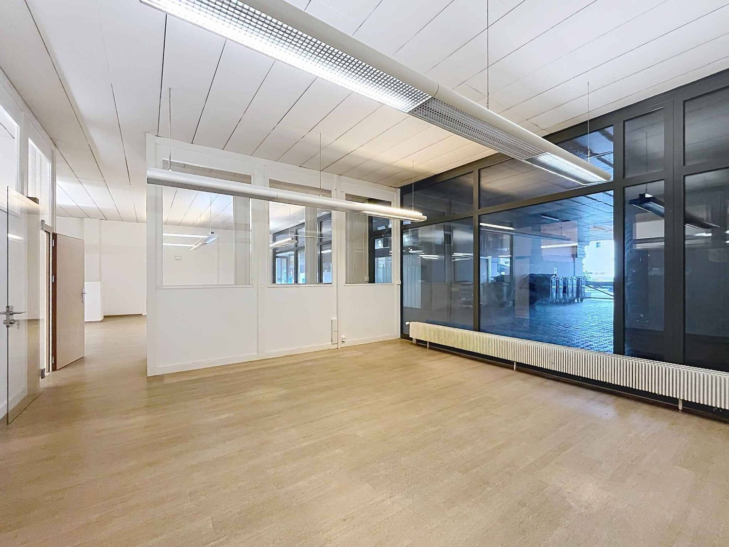 247m² office, photo 5 sur 8