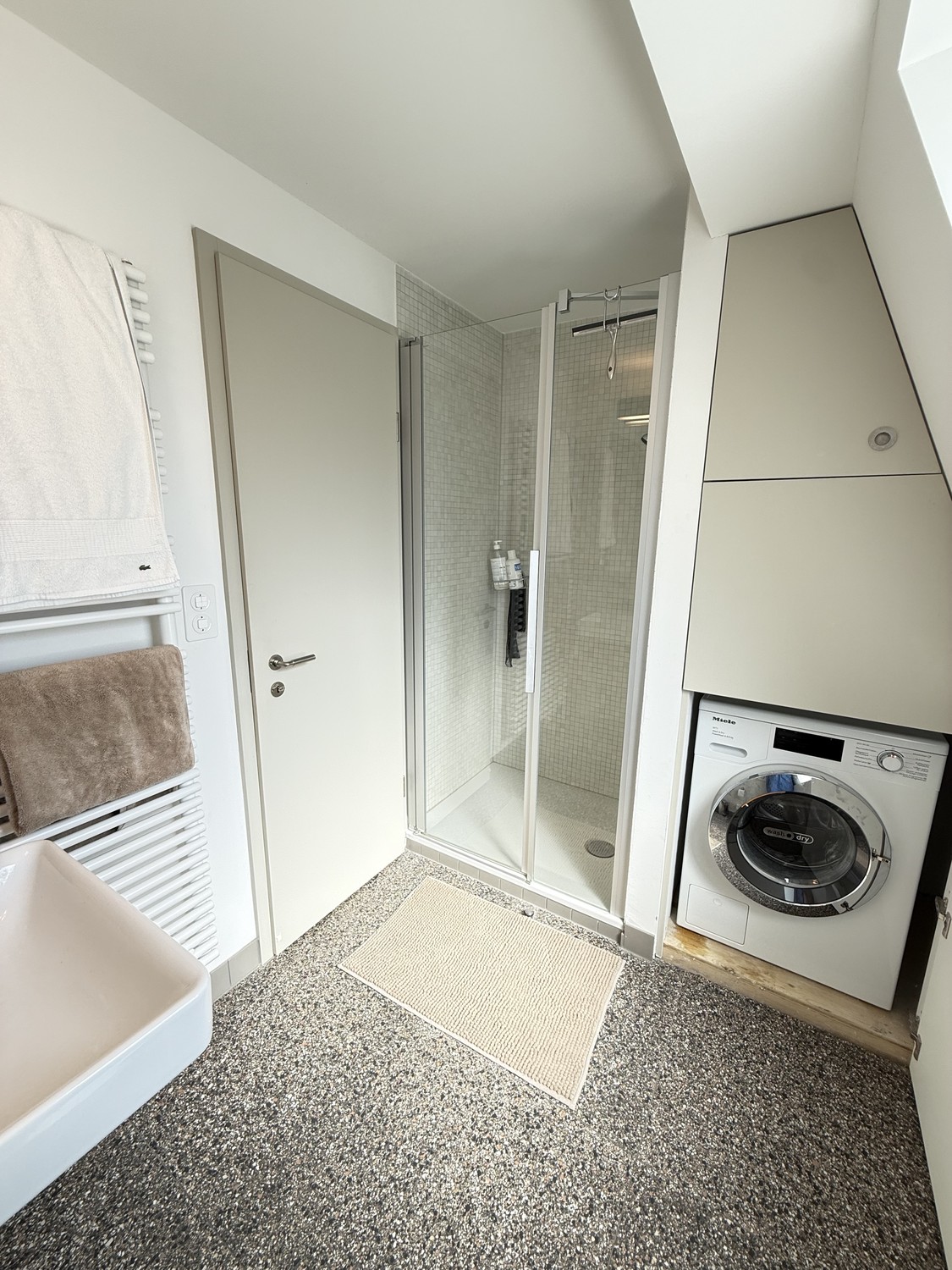 Zimmer in einer WG, Foto 6 von 8