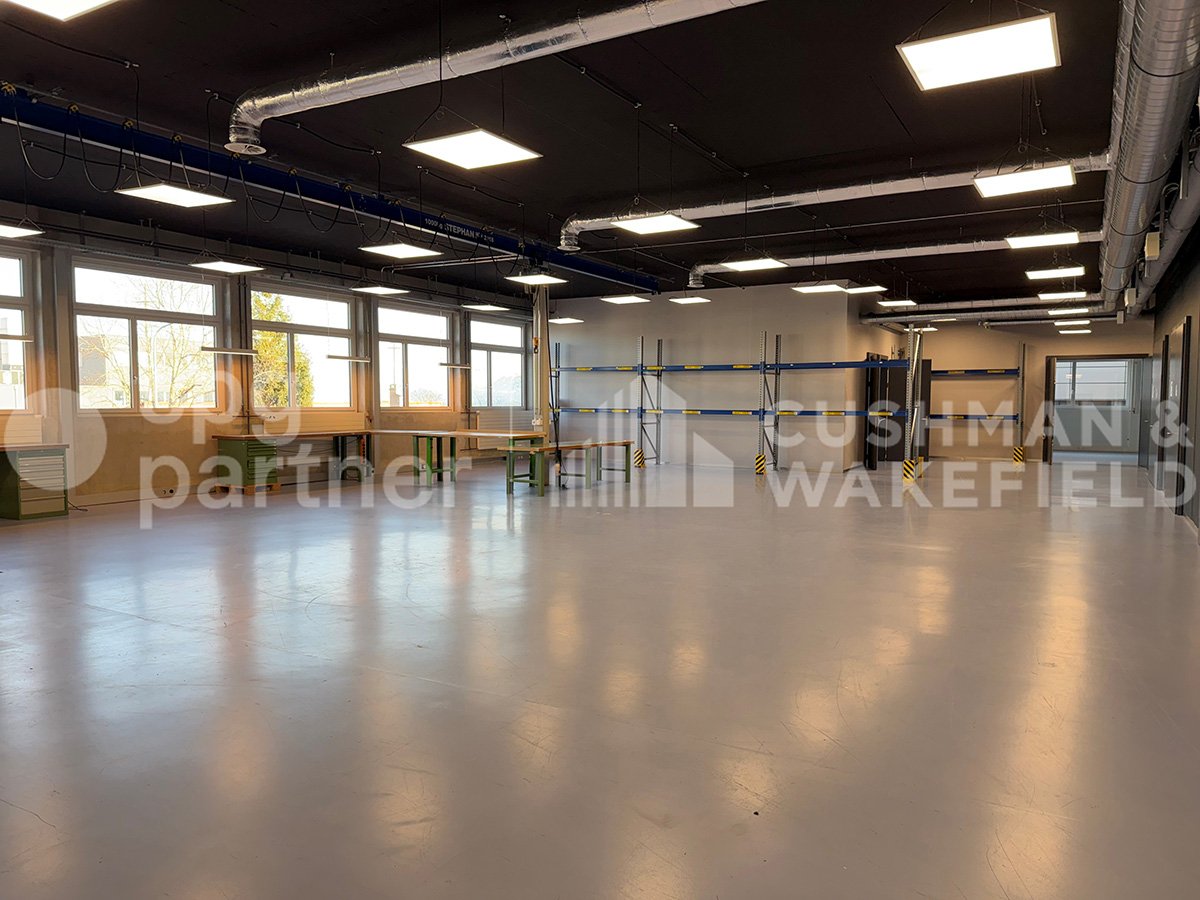 1280m² commerciale