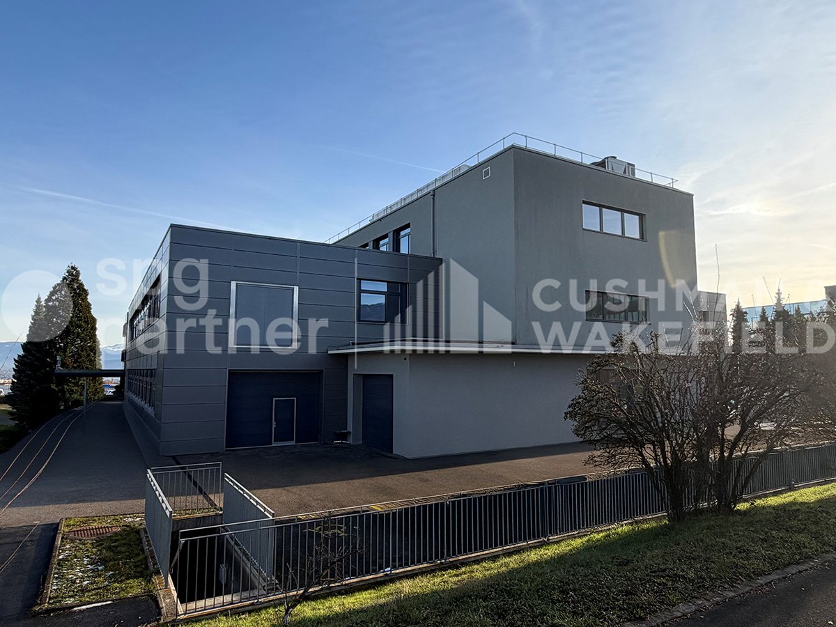 1280m² commerciale