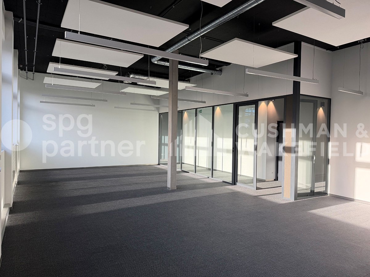 1280m² commerciale