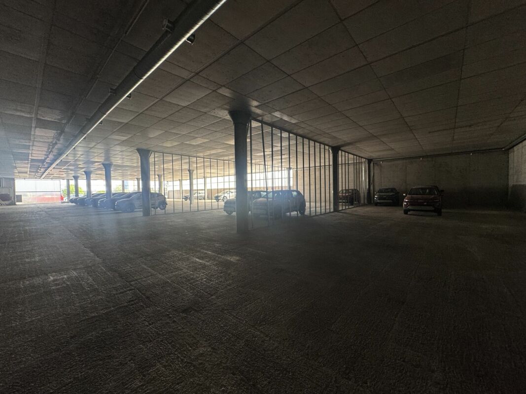 3385m² commerciale