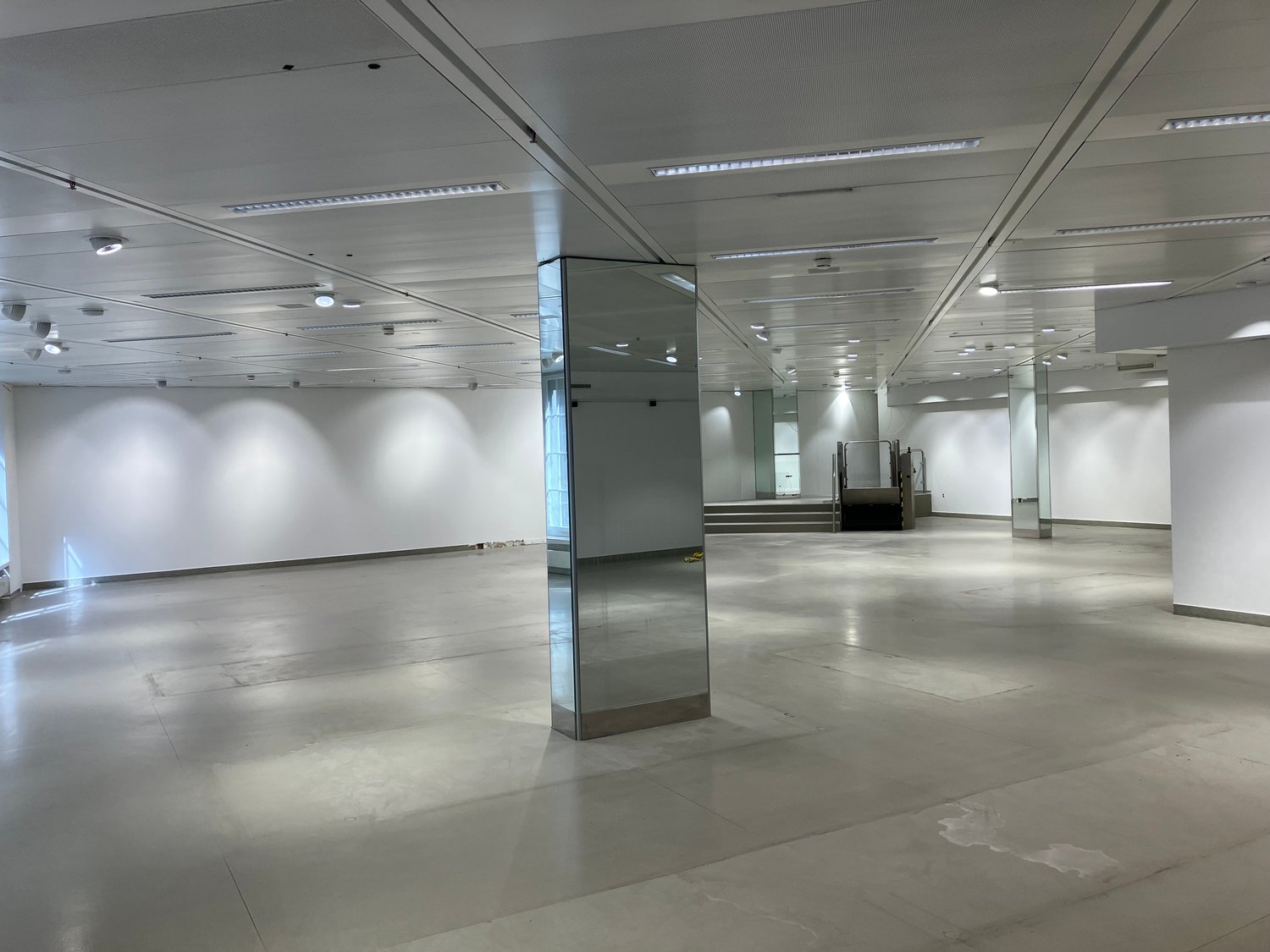 420m² commercial, Foto 5 von 7