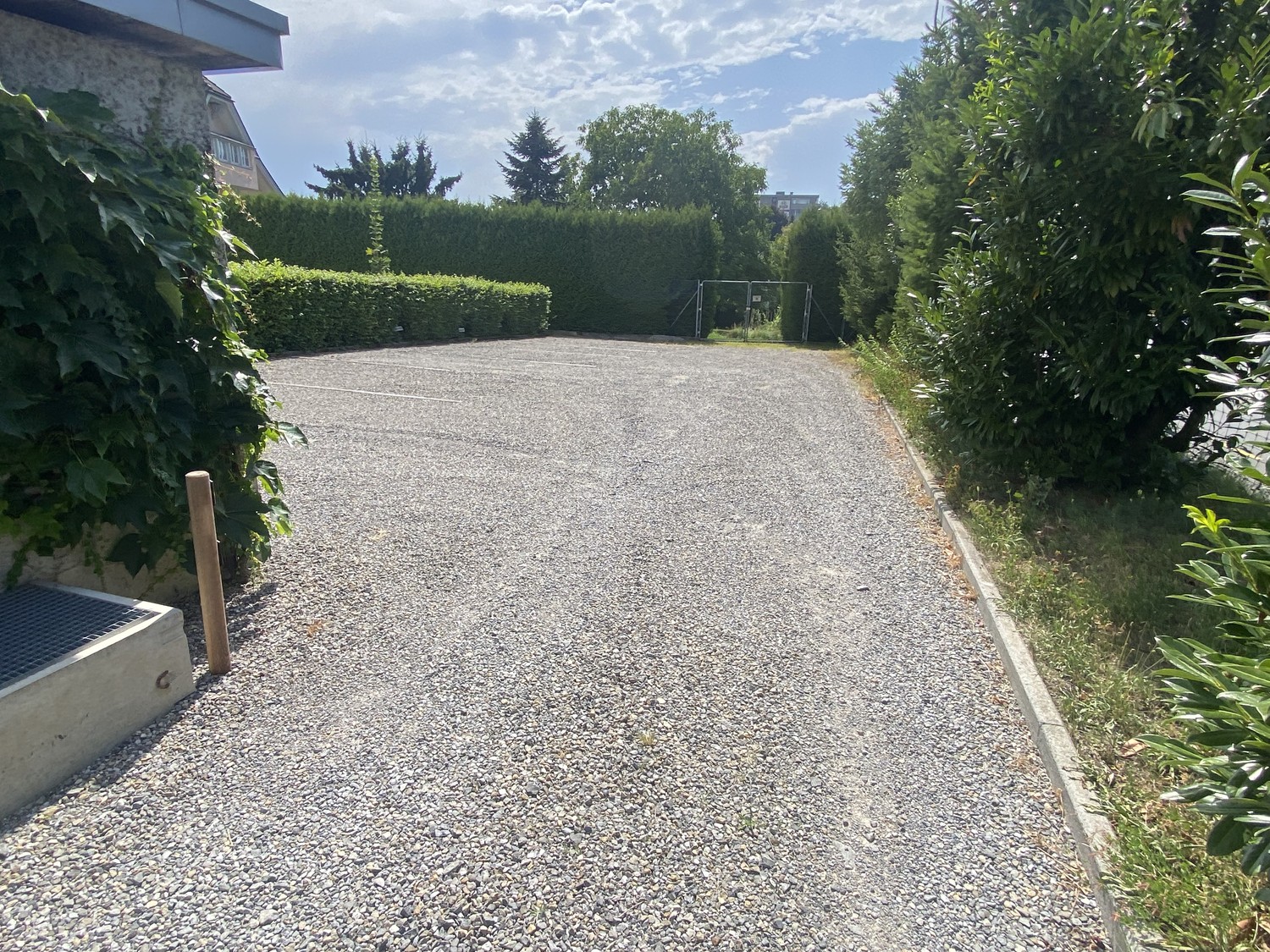 Open slot, Foto 1 von 3