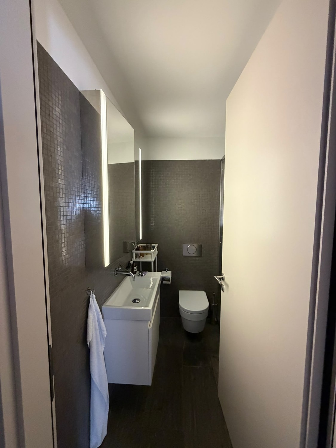 Zimmer in einer Wohngemeinschaft, Foto 5 von 8