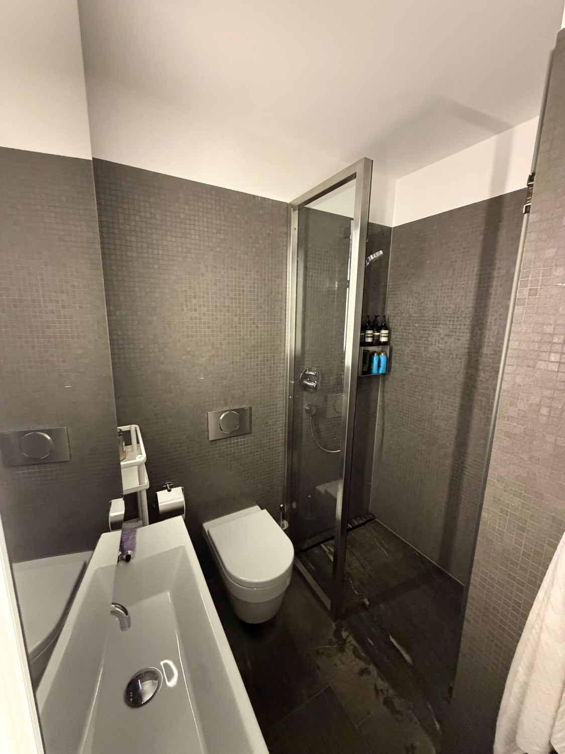 Zimmer in einer Wohngemeinschaft, Foto 6 von 8