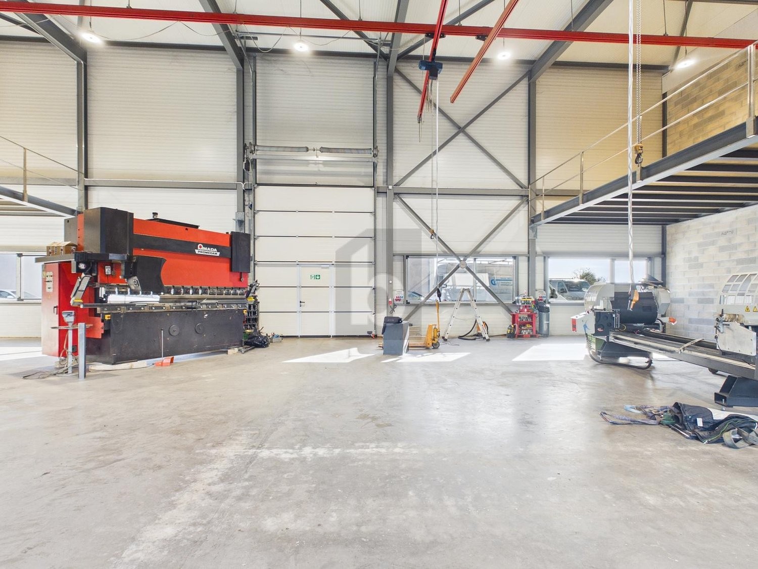 394m² oggetto industriale