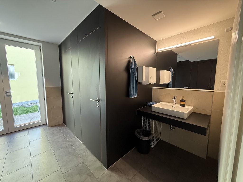 151m² commerciale
