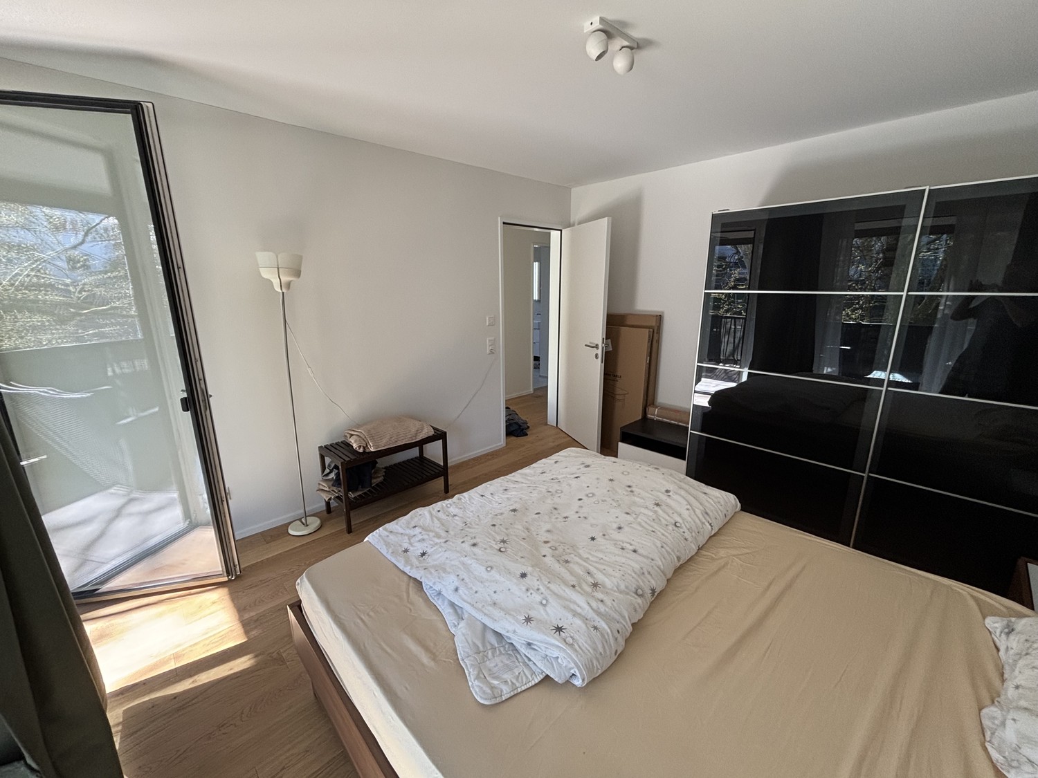 Zimmer in einer Wohngemeinschaft, Foto 2 von 9