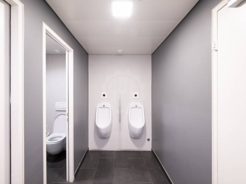 161m² Büro, Foto 5 von 10