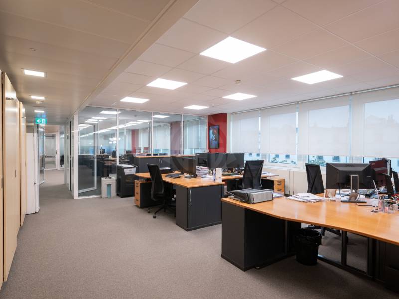 161m² Büro, Foto 7 von 10