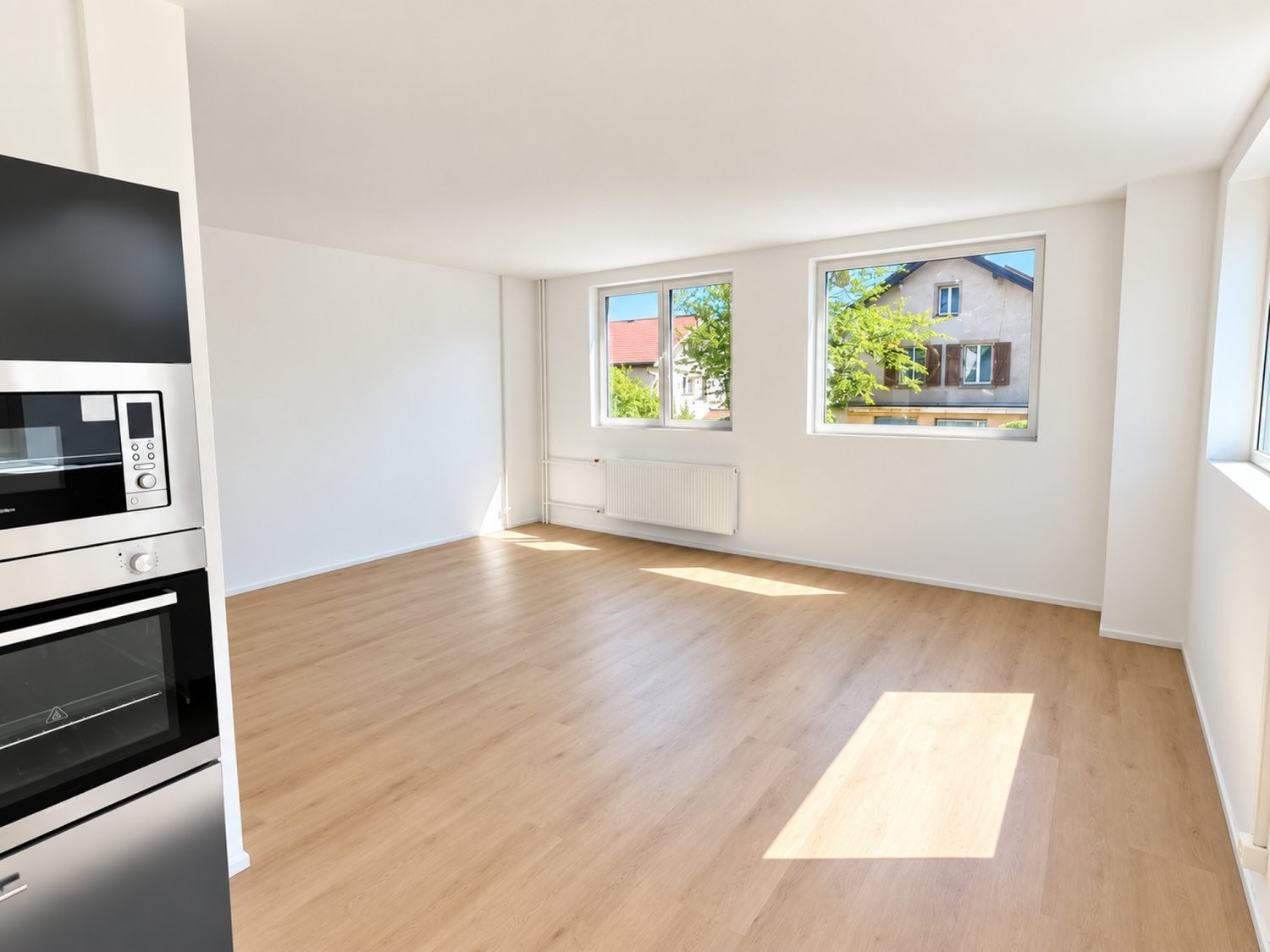 80m² shop