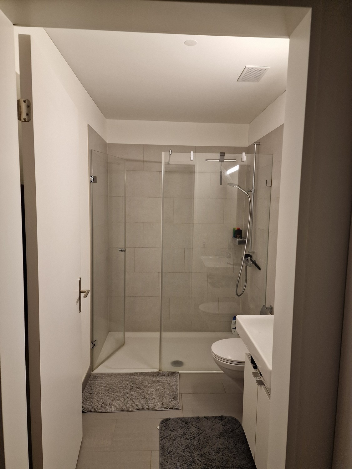 Zimmer in einer Wohngemeinschaft, Foto 4 von 4