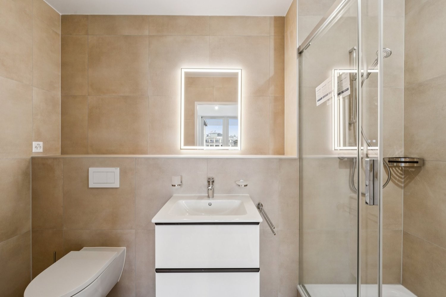 8 Zimmer Duplex, Foto 6 von 10
