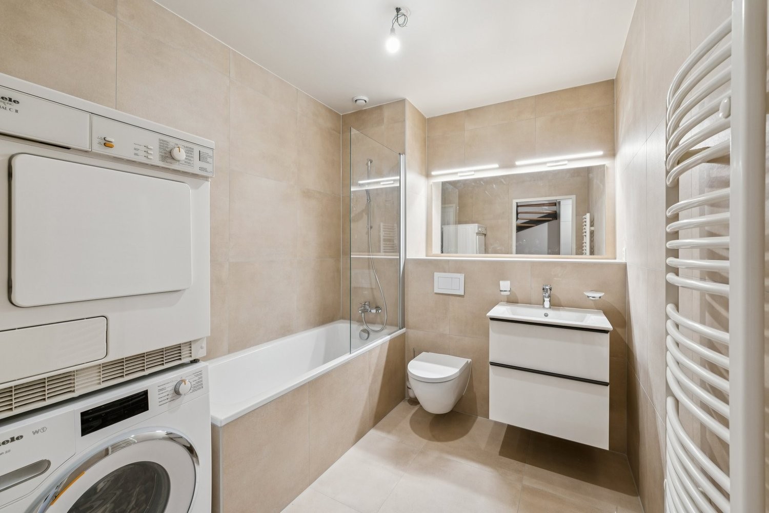 8 Zimmer Duplex, Foto 5 von 10